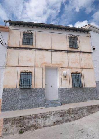 ¡Gran oportunidad en el centro de Íllora! photo 0