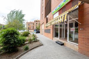 ¡Oportunidad! Se vende local con negocio de heladería en pleno funcionamiento. Parque Nueva Granada photo 0