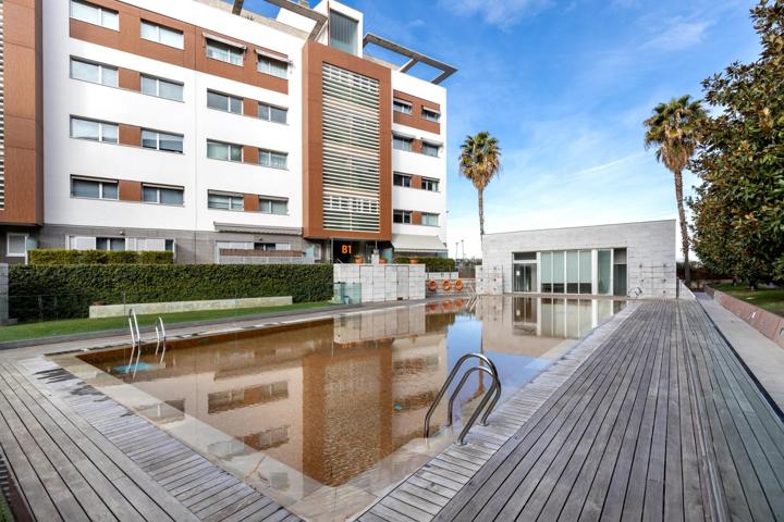 PRECIOSO PISO EN URBANIZACION NOVOCAMPUS photo 0
