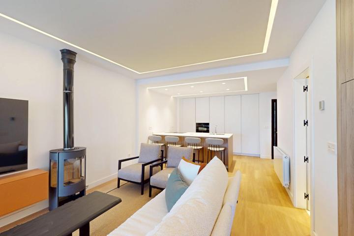 Exclusiva vivienda de lujo en Sierra Nevada. Renovada y lista para vivir o invertir. photo 0