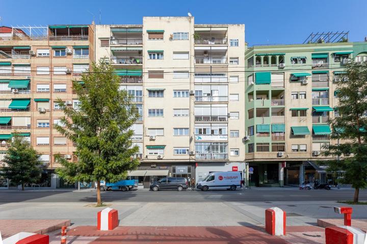 ¡Oportunidad en Arabial! Piso amplio con 4 dormitorios y ubicación inmejorable photo 0