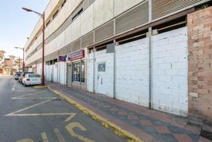 VENTA DE LOCAL COMERCIAL EN ARMILLA JUNTO IGLESIA SAN MIGUEL photo 0