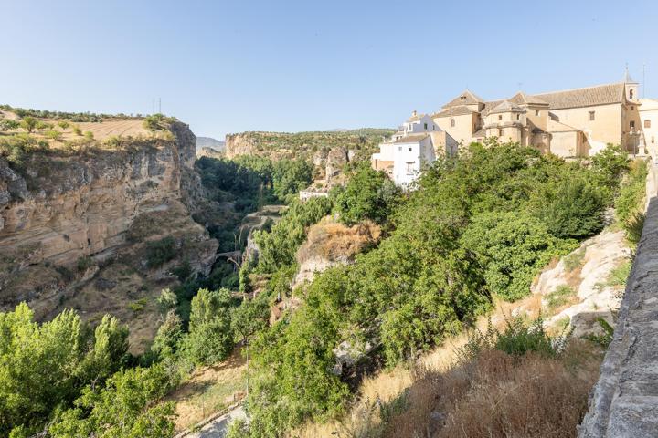 ENTRE LOS TAJOS Y LA PARROQUIA: UNA INVERSIÓN CON ALMA EN ALHAMA DE GRANADA photo 0