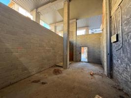 4 LOCALES EN EL CENTRO DE BARAKALDO photo 0