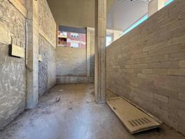 4 LOCALES EN EL CENTRO DE BARAKALDO photo 0