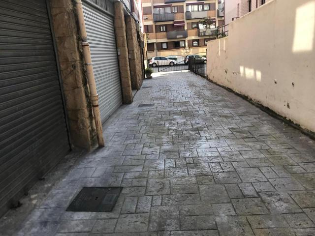 LOCAL EN PLENO CENTRO DE GETXO photo 0