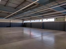 PABELLON COMERCIAL EN MIRANDA DE EBRO photo 0