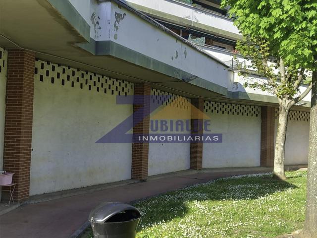 Local en venta en Muskiz de 1630 m2 photo 0