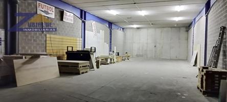 DOS NAVES INDUSTREIALES ANEXAS EN ALQUILER photo 0