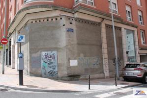 LOCAL CENTRICO CON MUCHAS POSIBILIDADES photo 0