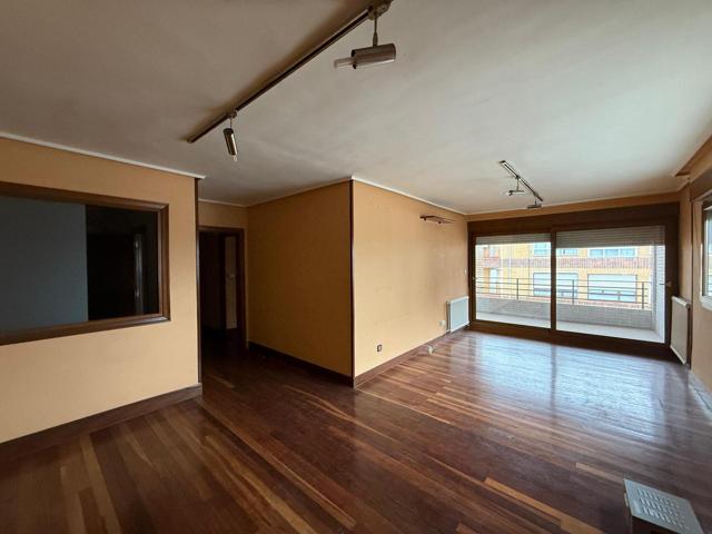 ESPECTACULAR VIVIENDA en el centro de Portugalete photo 0