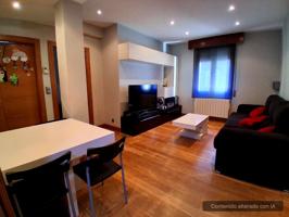 Vivienda REFORMADA con TRASTERO photo 0