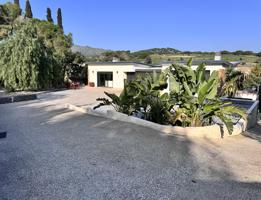 Casa - Villa en venta en Tiana, Maresme, Barcelona photo 0