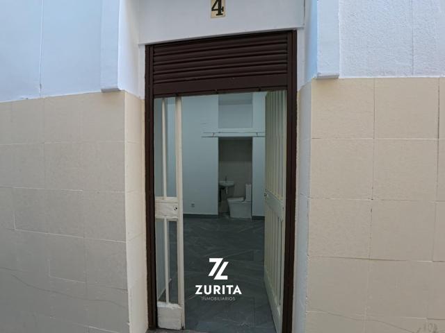 Local comercial junto a Plaza de la Compañía photo 0