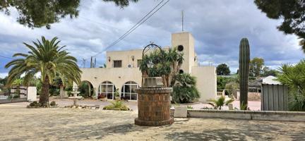 SE VENDE BONITO CHALET EN ZONA PEÑA AGUILAS photo 0