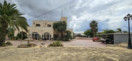 SE VENDE BONITO CHALET EN ZONA PEÑA AGUILAS photo 0