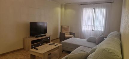 SE VENDE ESTUPENDO PISO EN EL CENTRO DE ELCHE photo 0