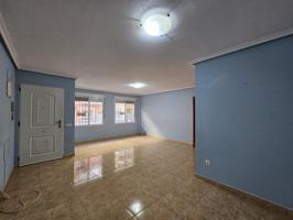 Amplia Planta Baja en Elche, Alquiler con opción a compra, Zona Carrus - Oportunidad Única photo 0