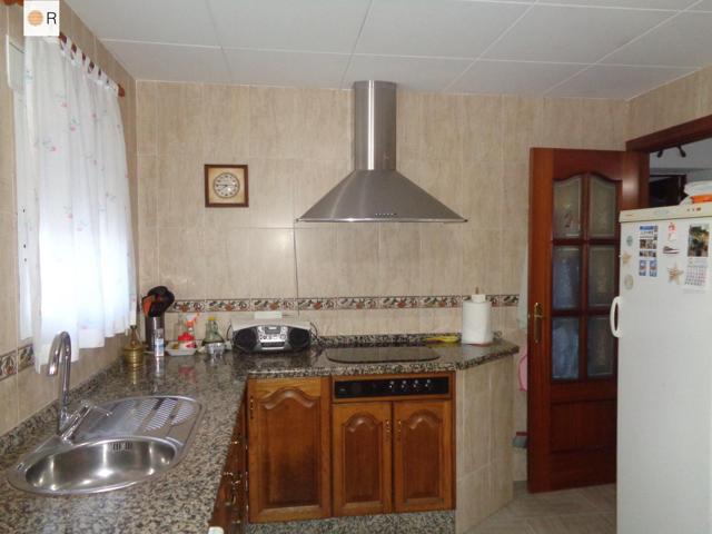 ¡Una oportunidad única para vivir en un entorno tranquilo y bien comunicado! photo 0