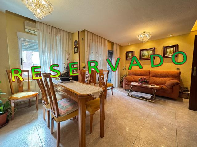 Reservado !! photo 0