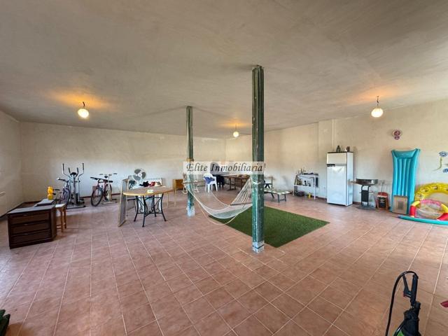 Chalet independiente para entrar a vivir ! photo 0