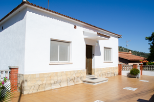 Chalet - Torre - Olivella photo 0