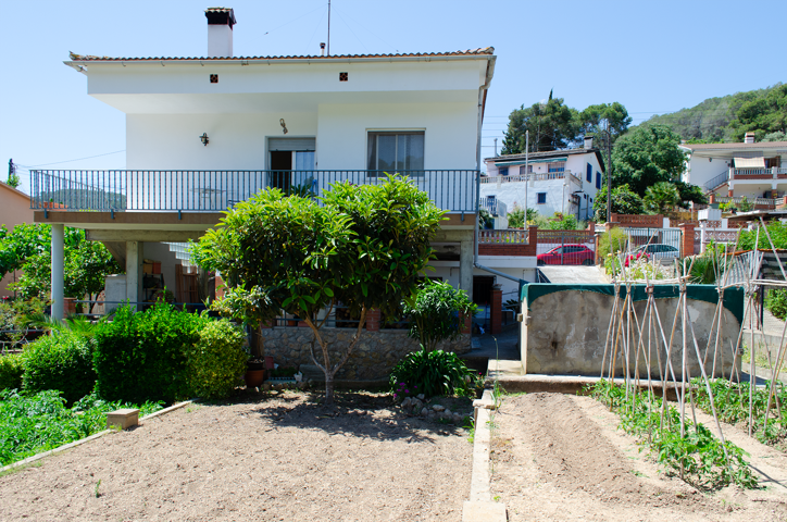 Chalet - Torre - Olivella photo 0