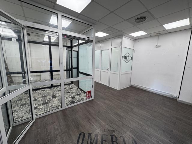 Local comercial - Sant Boi de Llobregat photo 0