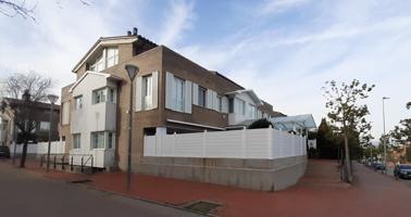 Unifamiliar adosada - Sant Quirze del Vallès photo 0