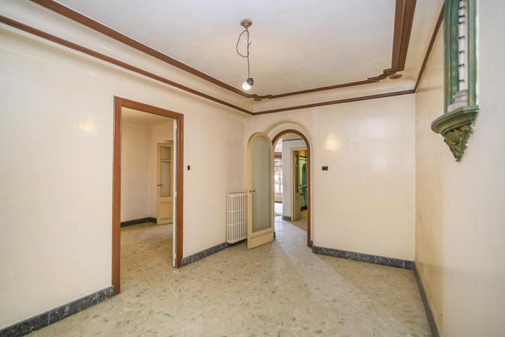 Casa En venta en Passeig De Pere Iii, Manresa photo 0