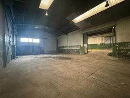 NAVE EN ALQUILER EN MANRESA photo 0