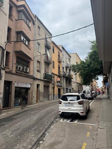 3 EDIFICIOS EN VENTA EN MANRESA photo 0