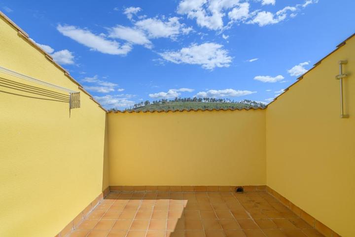 DUPLEX 4 HABITACIONES EN SANT FRUITOS DE BAGES photo 0