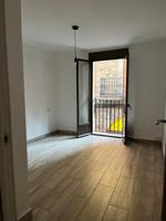 EDIFICIO DE 4 PISOS EN VENTA EN MANRESA photo 0
