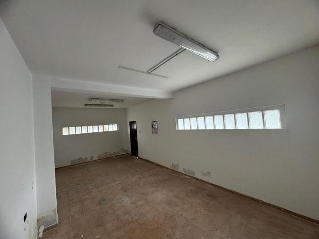 CASA EN PETRER CON LOCAL photo 0