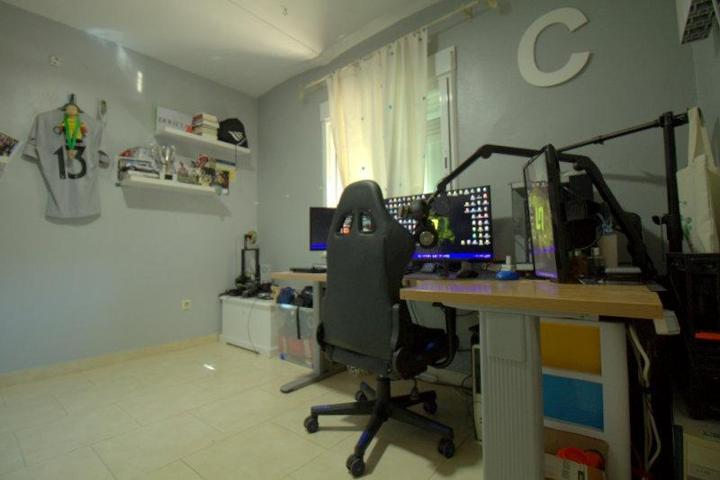 Casa en planta baja de 4 dormitorios photo 0