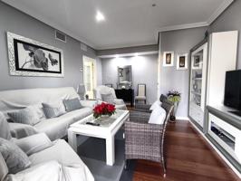 APARTAMENTO, AMPLIO Y LUMINOSO TOTALMENTE REFORMADO CON PLAZA DE GARAJE OPCIONAL. photo 0