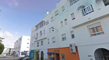 LOCAL COMERCIAL EN CHICLANA photo 0