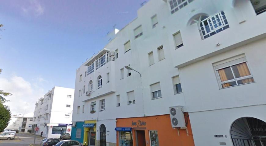 LOCAL COMERCIAL EN CHICLANA photo 0