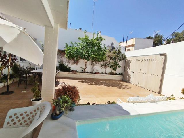 CASA EN EL CENTRO DE CHICLANA photo 0