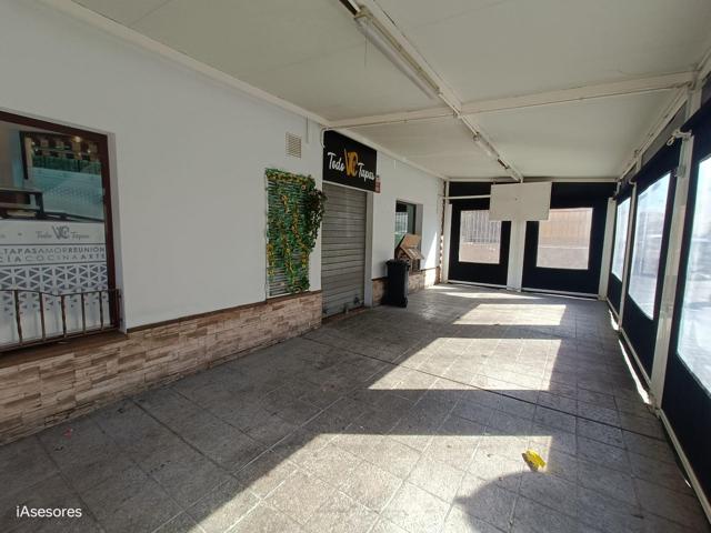 LOCAL COMERCIAL COMPLETAMENTE EQUIPADO EN CHICLANA photo 0
