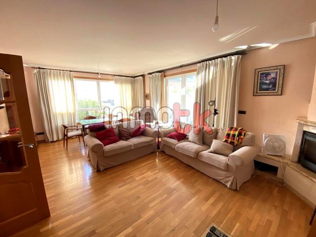 Precioso chalet independiente en A Coruña photo 0