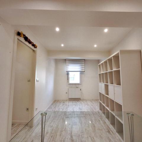 Piso en Av Finisterre photo 0