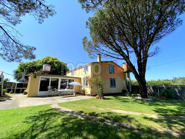 Casa con finca de 6460m2 a 20 min de A Coruña photo 0
