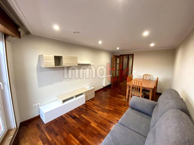 FANTÁSTICO PISO AMUEBLADO EN MEICENDE CON TERRAZA photo 0