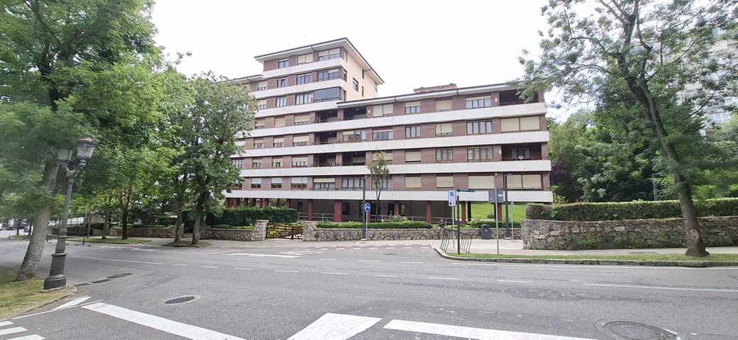 Piso en venta en Santander de 145 m2 photo 0