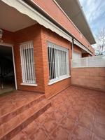COQUETO TRIPLEX EN LA ZONA DE MODA EN ALQUILER photo 0