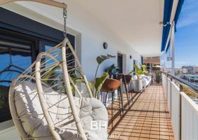 ¡Apartamento frente al mar en Santa Pola primera linea! photo 0