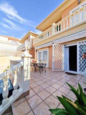 VENTA CHALET INDEPENDIENTE DE 3 PLANTAS, ZONA INMEJORABLE, PORTALADA ELCHE photo 0