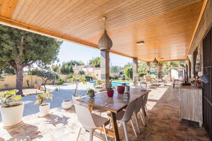 VENTA EXCLUSIVO CHALET CON SÓTANO, PISCINA,  BARBACOA-COCINA EXTERIOR, PEÑA LAS ÁGUILAS photo 0